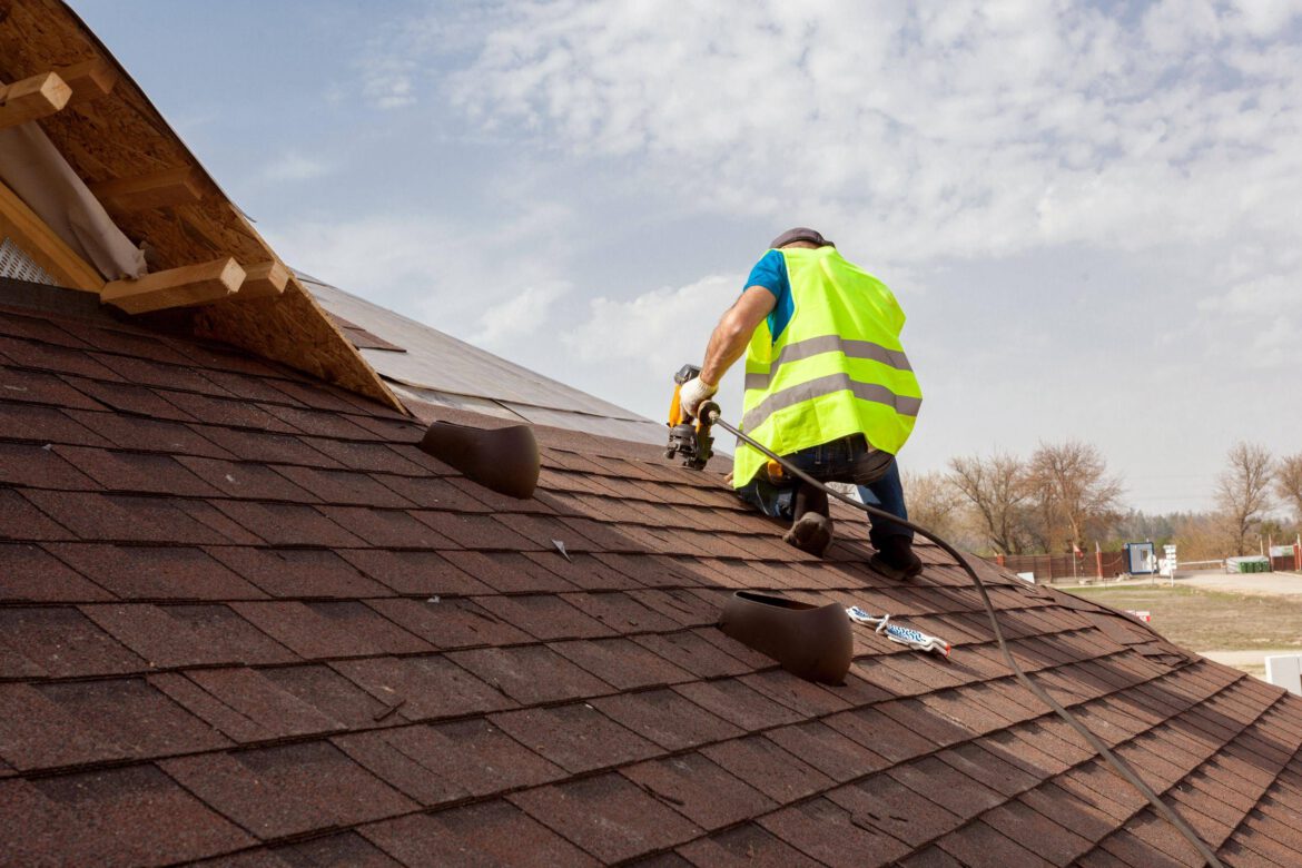Things to Consider When Hiring a Roofing Company